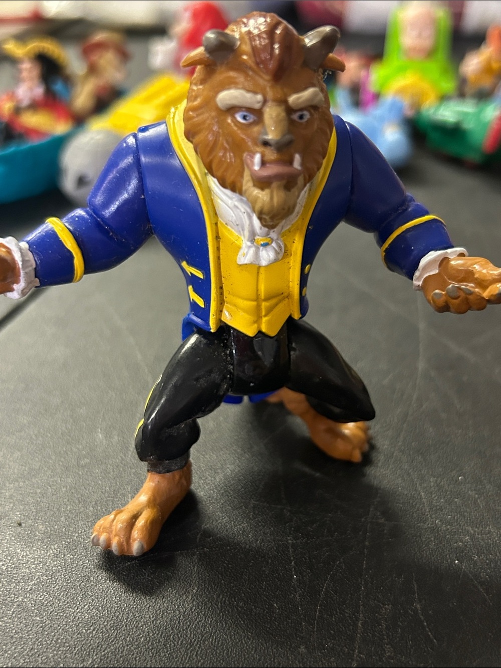 1992 Vintage Beauty and the Beast action figure - Picture 4 of 4